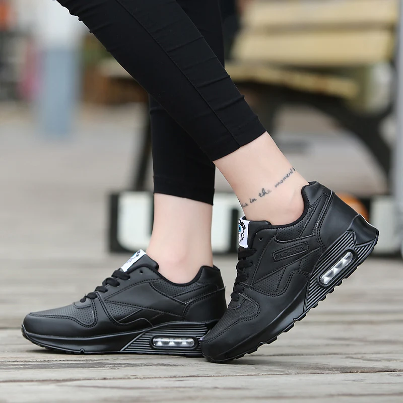 Кроссовки женские из ПУ кожи дышащие на шнуровке повседневная обувь весна-осень