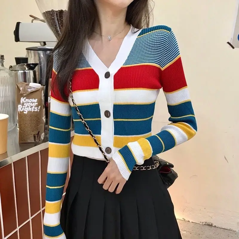 

Striped Short Style Knitwear Autumn New Women 's Korean Style Loose Slimming and All -Matching V-neck Long Sleeve Knitted Cardig