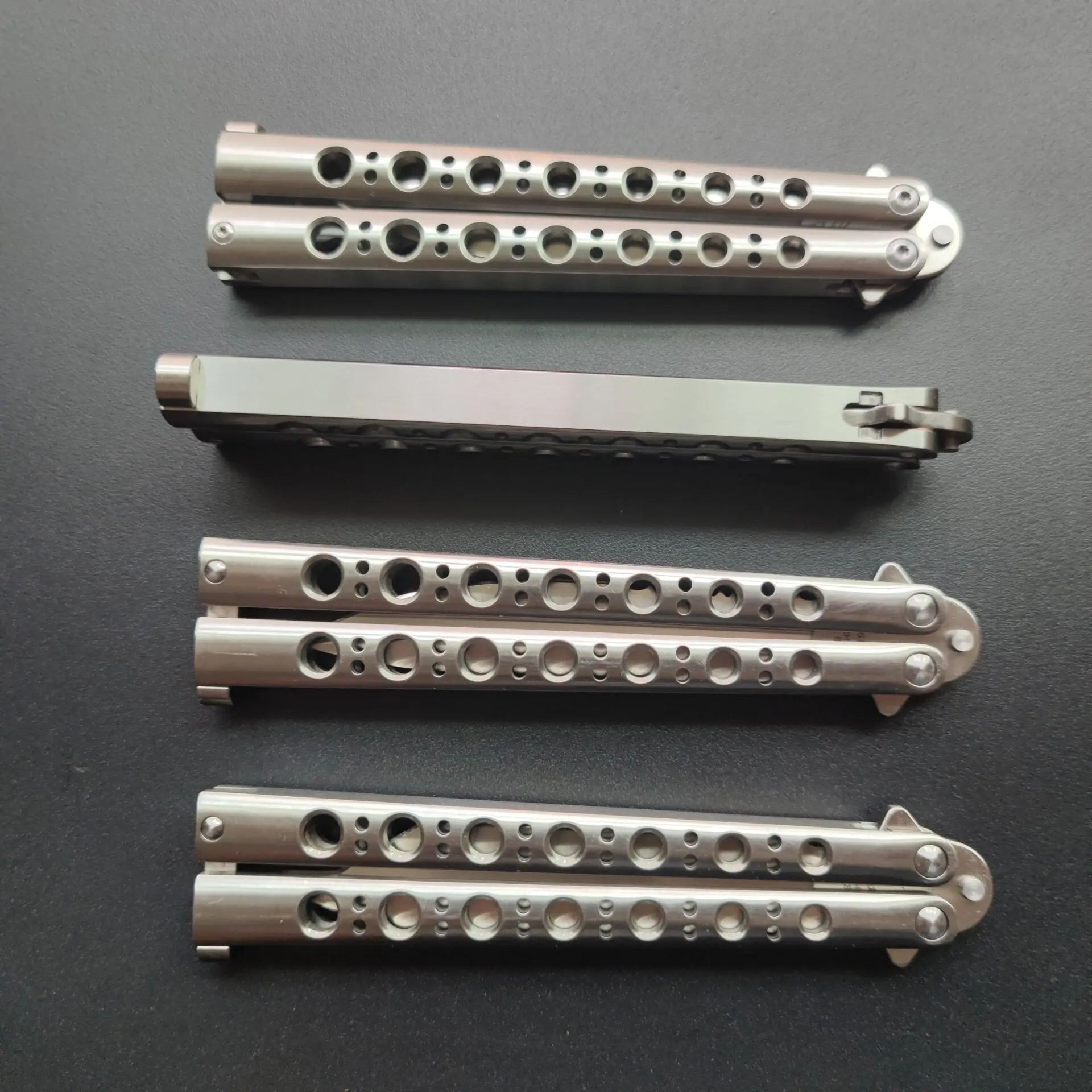 Складной нож-бабочка BM42/BM43/BM47/VG10 с 7 отверстиями | Инструменты