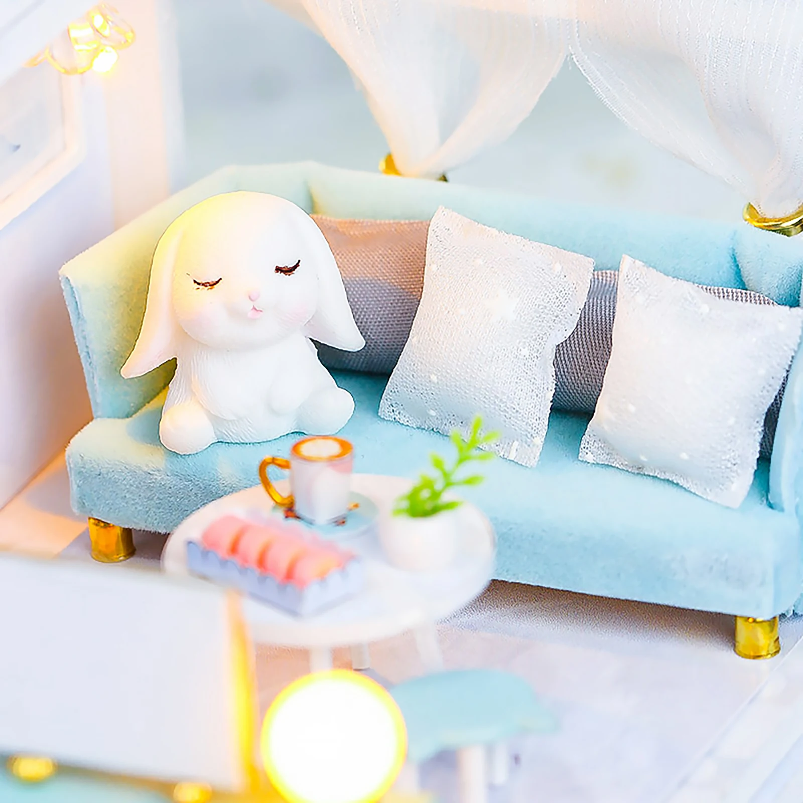 

Wooden Doll House Miniature Dollhouse Kit DIY Dollhouse Colorful Dollhouse Furniture With Music For Living Room Dining Room