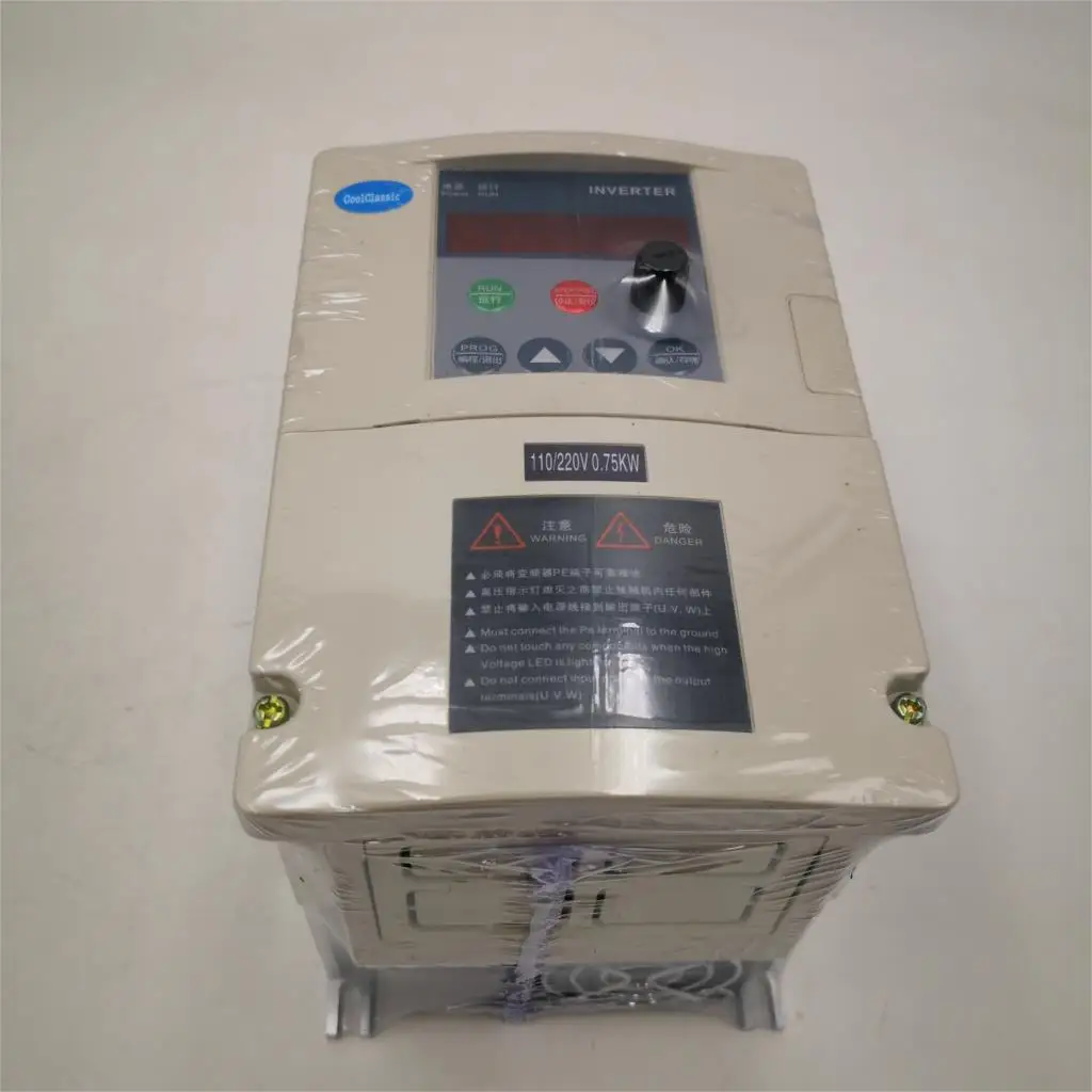 0.75KW 110V-220V Инвертор VFD ZW-S1-2T 110 кВт/220 кВт однофазный в/в вход и для трехфазного двигателя с кабелем 2 м и внешней панелью - Цвет: 0.75KW 110V-220V