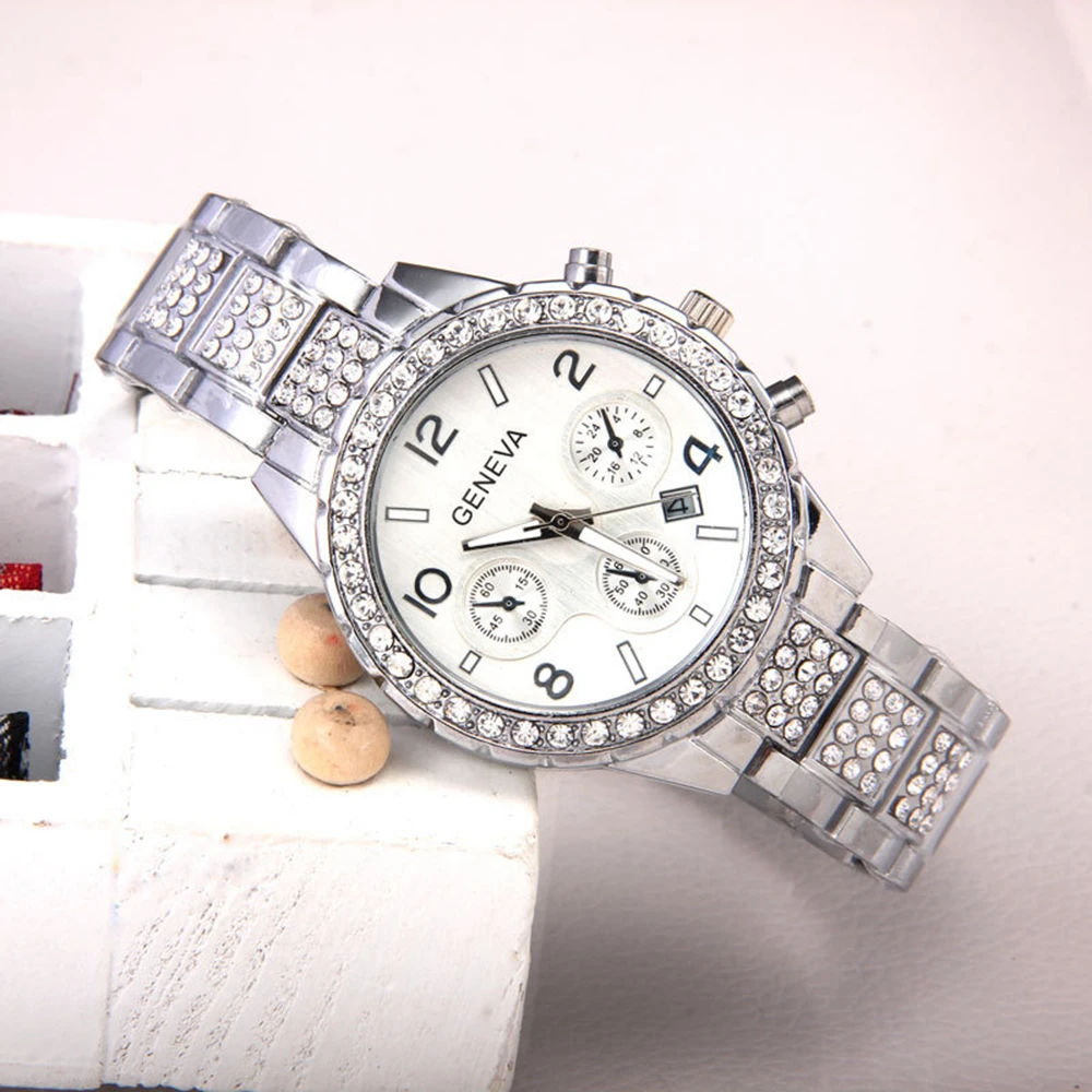 Женские часы из Женевы изысканные браслеты блестящие бриллианты роскошные