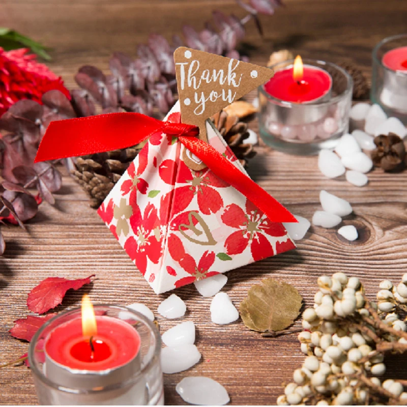 

Triangular Pyramid Candy Box Wedding Favors and Gifts Boxes candy Bags for Guests Wedding Decoration Baby Shower Party Supplies