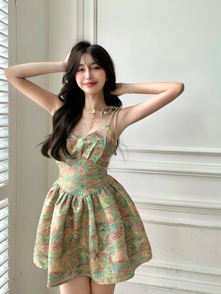 

Женские платья МАЗ