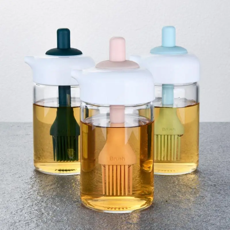 

Kitchen Multifunctional Seasoning Storage Box With Oil Brush 2-in-1 Seasoning Box Soy Sauce Jar Vinegar Pot Leak-Proof Gadgets