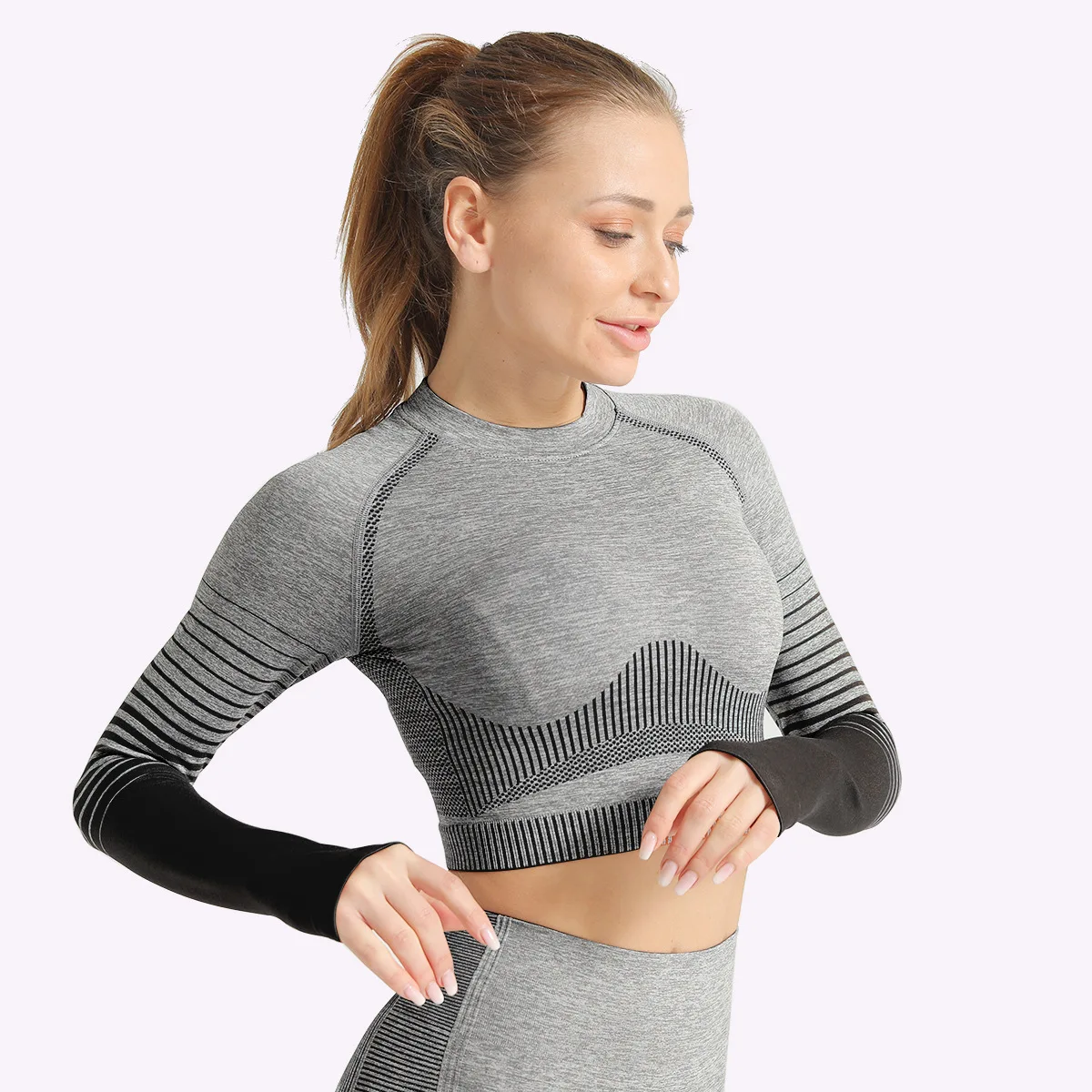 

Women Seamless Yoga Shirts Knitting Long Sleeve Gym Crop Top Fitness Workout Running Outfits Shirts with Thumb Hole Fitness Top