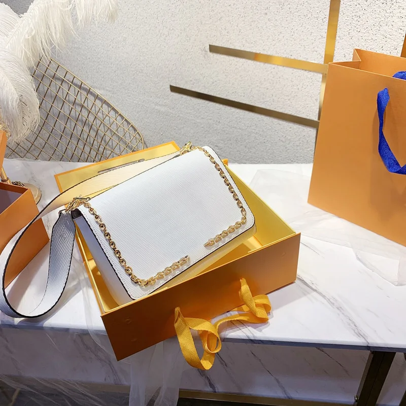 

Women's Handbags