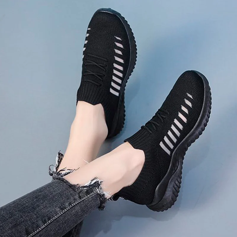 

Women Sneakers Knitted Breathable Women's Vulcanized Shoes Casual Female Running Shoe Spring Summer Fashion Soft Bottom 2021 New
