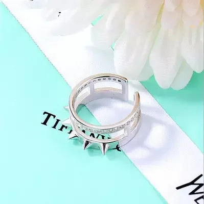 Женское специальное защитное кольцо женское оружие бои liuding tiger finger buckle