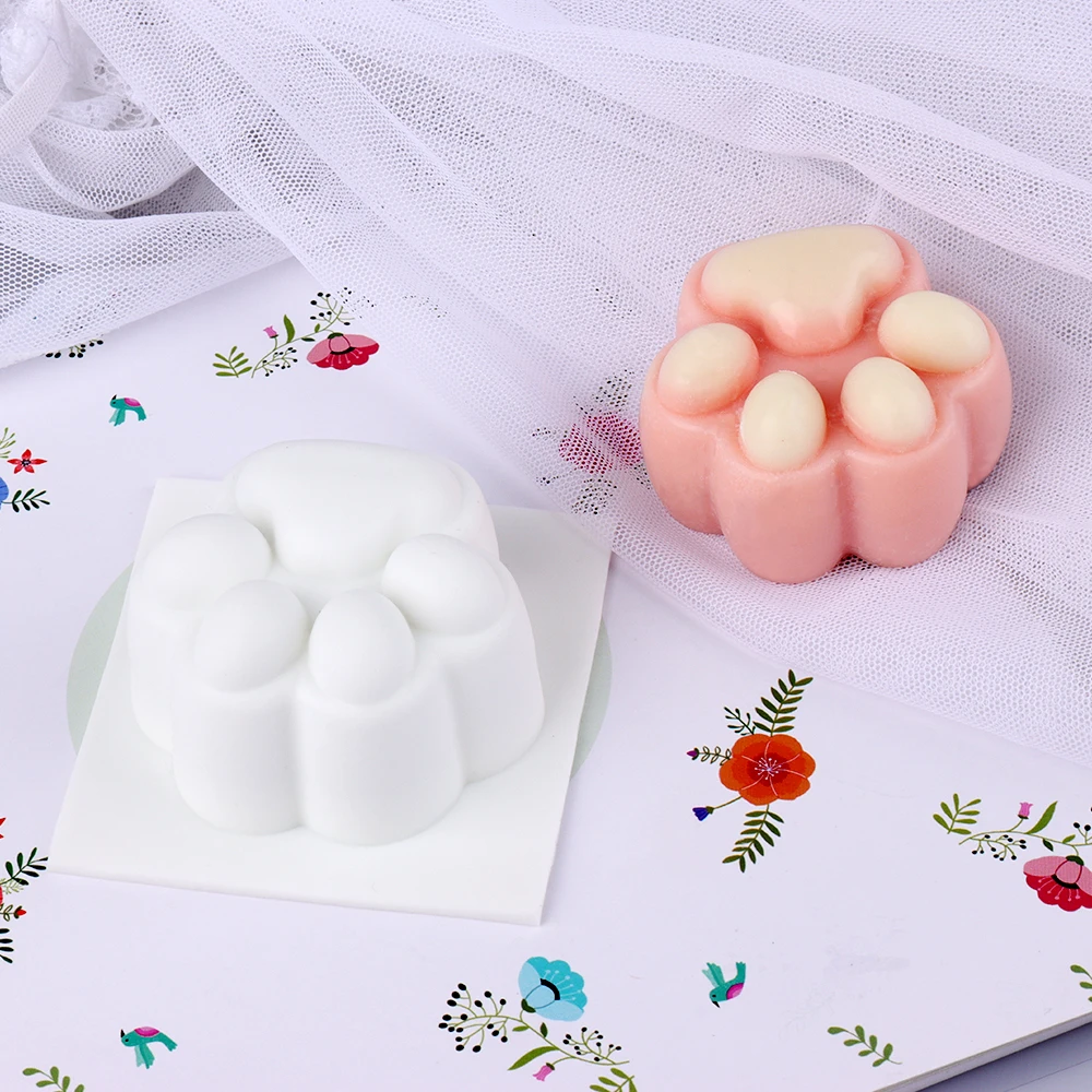 

1pcs Lovely cat Paw Silicone Soap Mold for Massage Therapy Bar Soap Making Tools DIY Homemade Spa Soaps Mould Silicone Soap Form