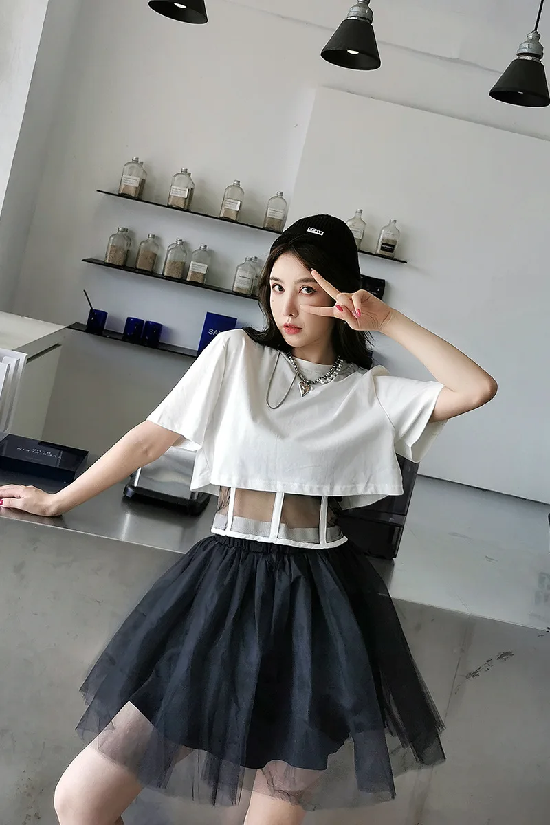 

SuperAen 2021 Summer New Mesh Patchwork Waist Hem Hollow Out Short-sleeved O Neck T-shirt Women Loose Tops