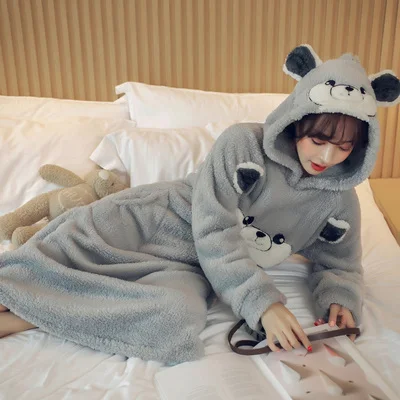 Grey bear Милая домашняя одежда для девочек с милыми животными, новая осенне-зимняя женская фланелевая ночная рубашка, Повседневная теплая длинная Пижама, пеньюар - Цвет: Grey bear