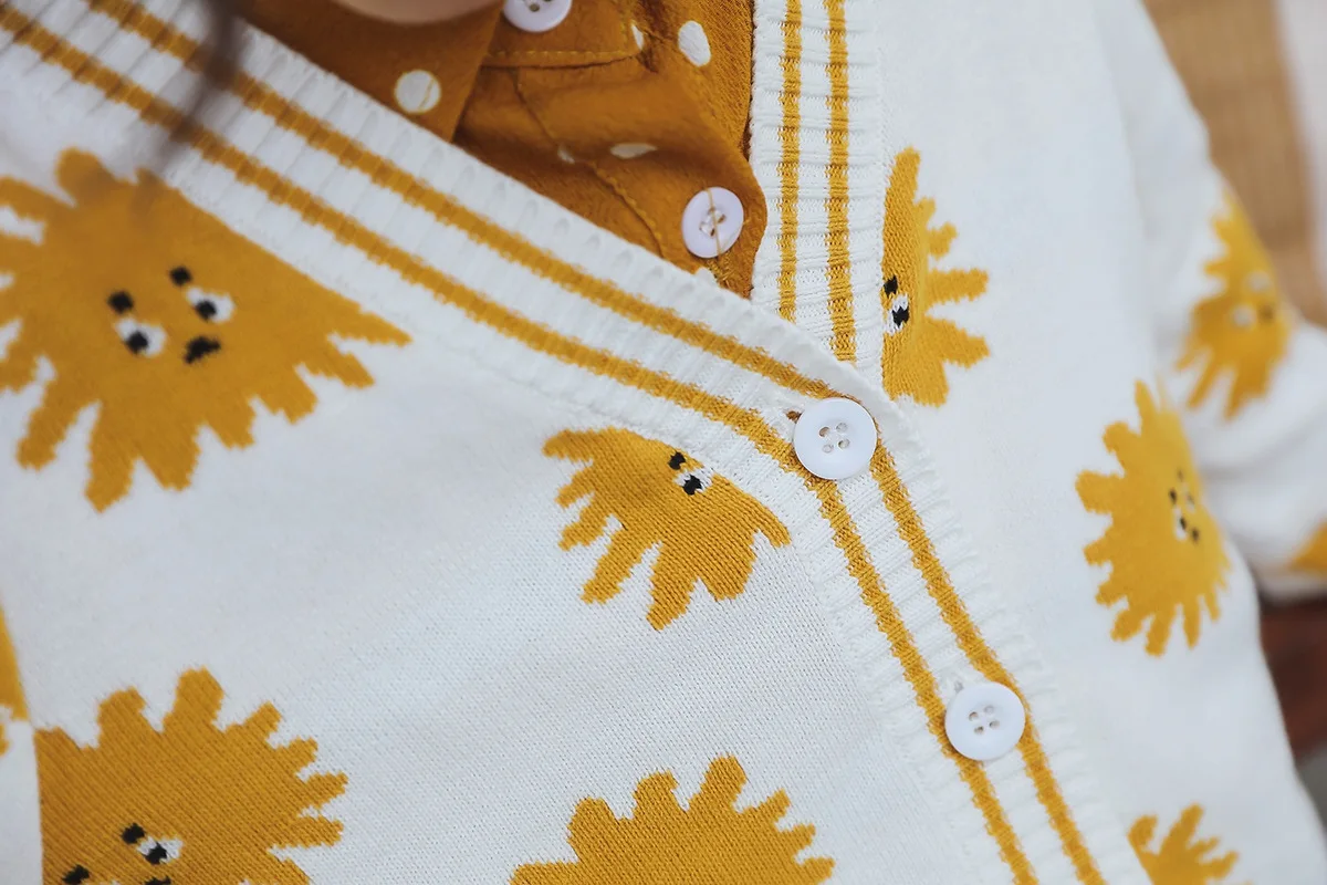 

Kids Sun Daisy Sweater Family Matching Outfits Clothes Cotton V-neck Sweater Family Outfits 2021 Spring And Autumn