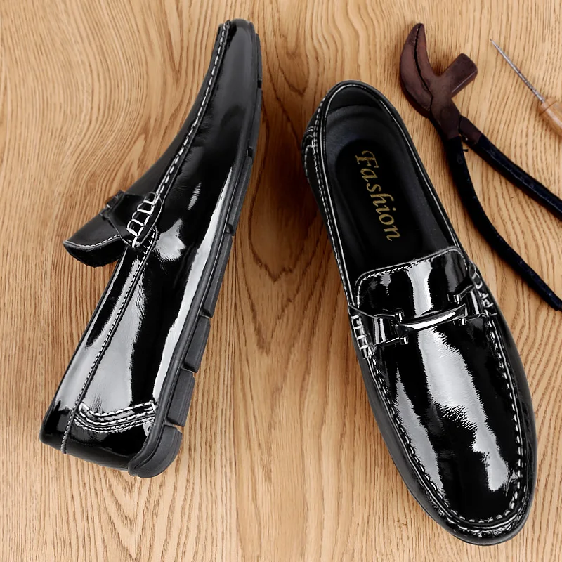 

Cries&D Men's shoes Patent leather Embossing Classic Fashion Luxury Wear-resistant Non-slip Loafers Footwear Anti-slip Black