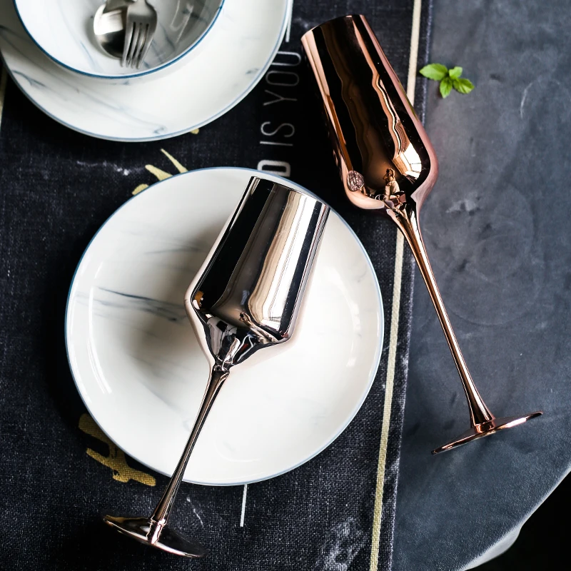 Роскошный винный шкаф Стекло покрытие с ионным напылением из розового золота без