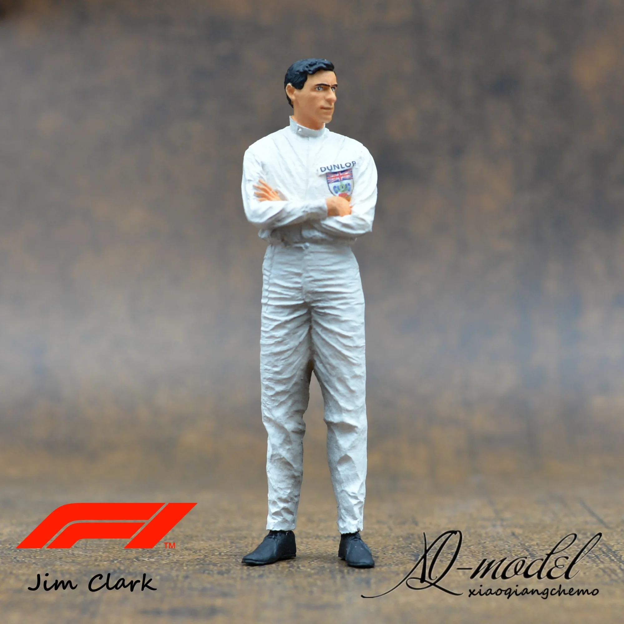 

1/18 scale resin die-cast doll model Jimmy Clark F1 racer figure CMC EXOTO car model scene layout decoration High-end collection