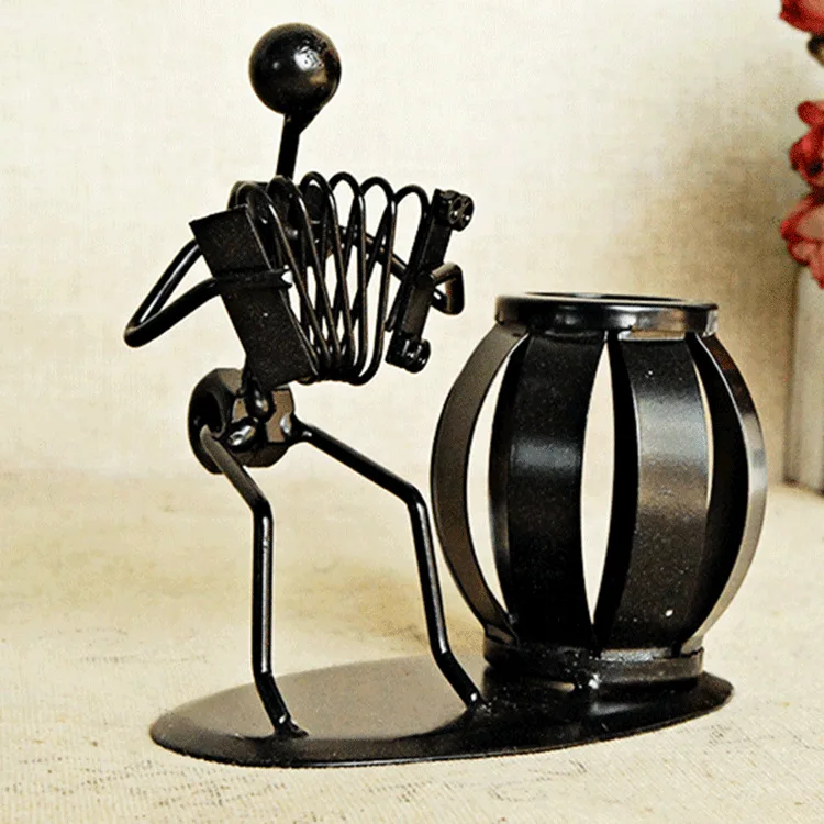 

Accordion Music Player Iron Man Pen Holder Iron Gift