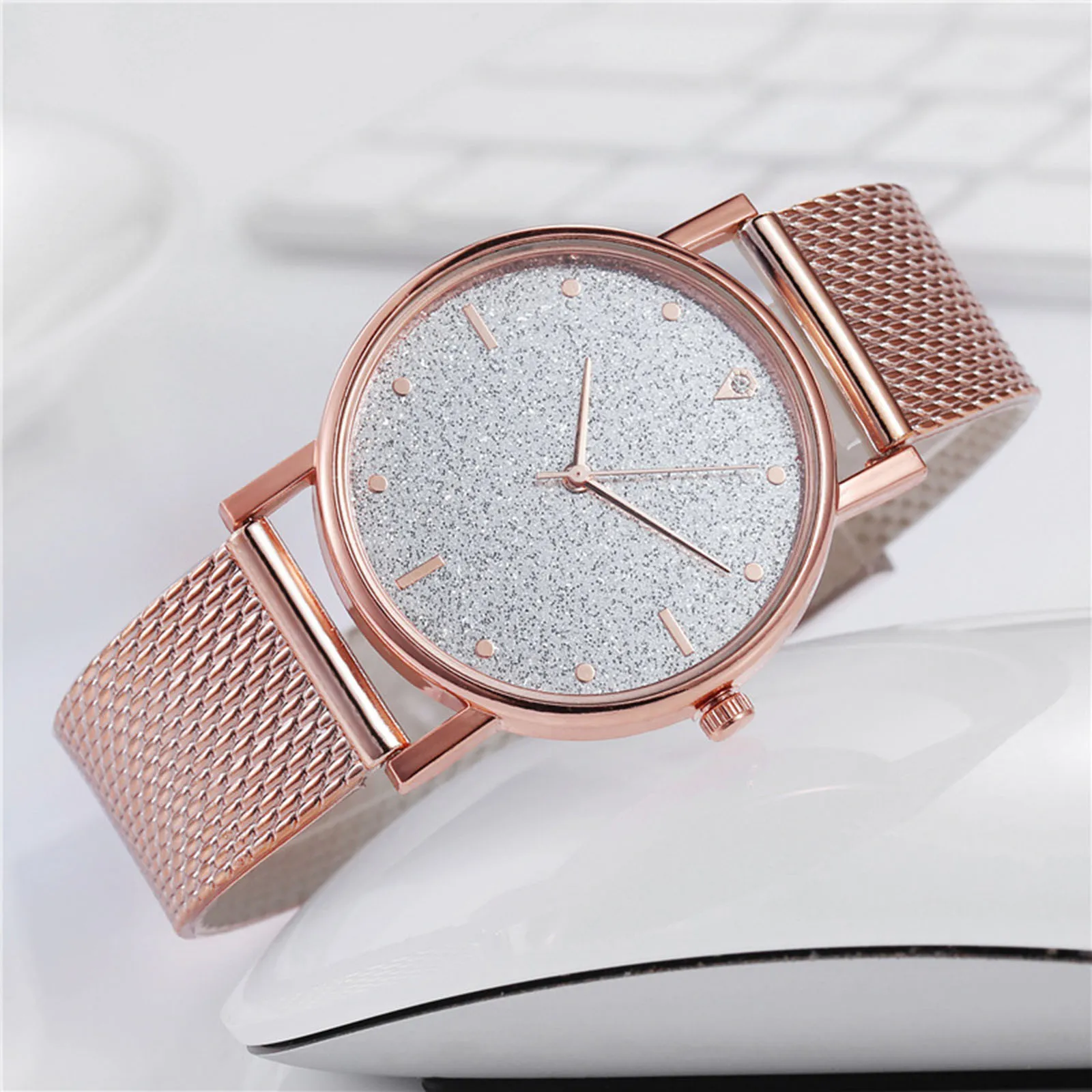

2020 Fashionable Star Sky Exquisite Diamond Retro Silicone Strap Quartz Ladies Watch Fashion Bracelet For Women's Watches B