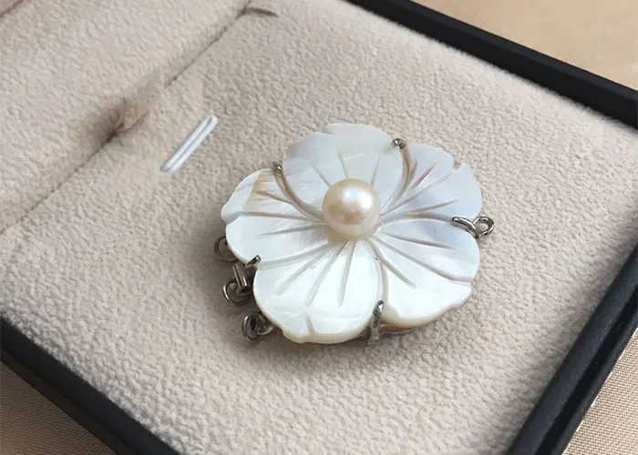 

Wholesale 3rows shell carve flowers fashion sweater chain link necklace bracelet clasp accessories