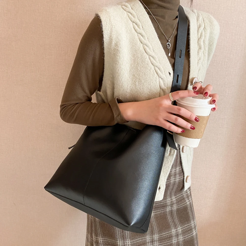 

PU Leather Crossbody Bags SimpleSolid Color Summer Lady Bucket Bags Handbags Female Simple Totes for Women 2020 Trend