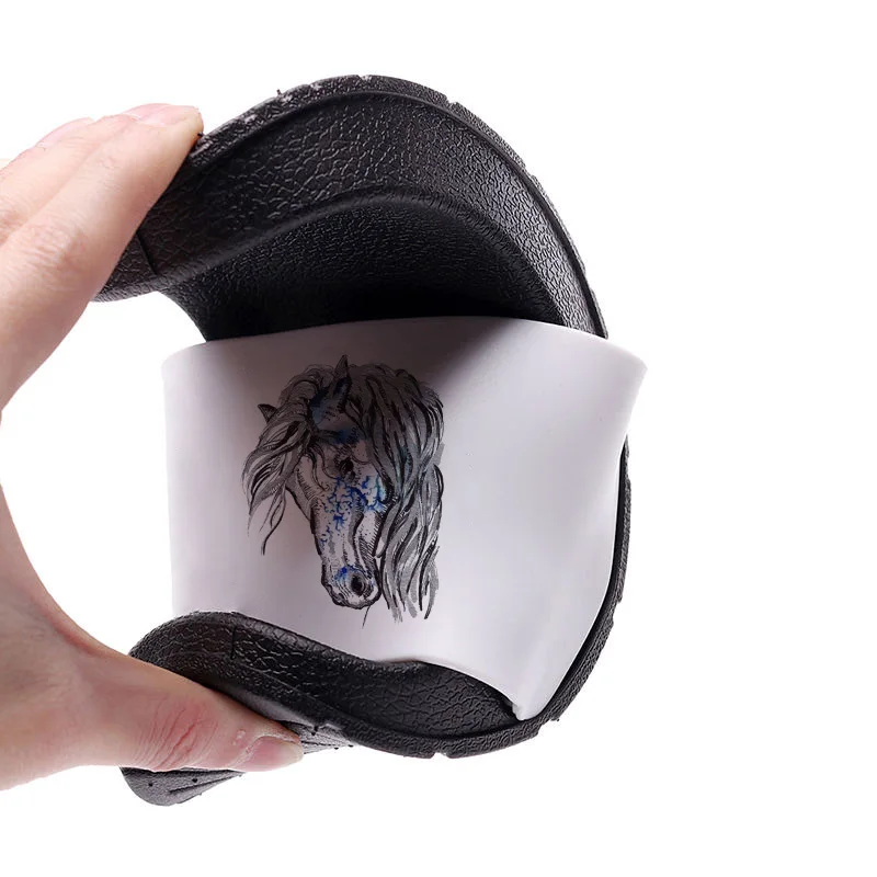 

2021 Women Shoes Fashion Beach sandals horse Print Summer Indoor Home Slippers Thick Bottom Non-slip filp flops Female shoes