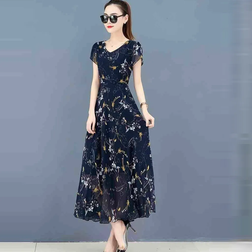 Женское платье с V образным вырезом летнее коротким рукавом и богемным принтом