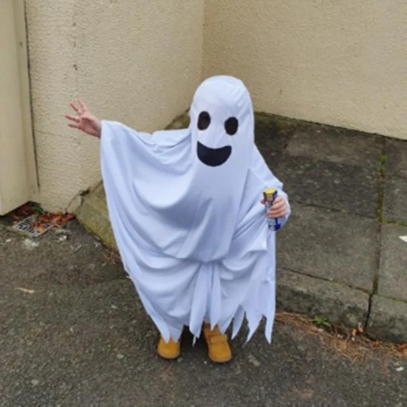 Детский плащ-призрак на Хэллоуин карнавальный костюм гримаса накидка голову