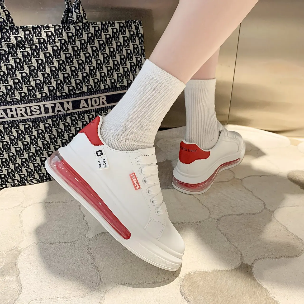 

Leather Running Shoes Women Air Cushioning Sneakers White Casual Damping Non Slip Ladies Trainers Basket Walking Sports