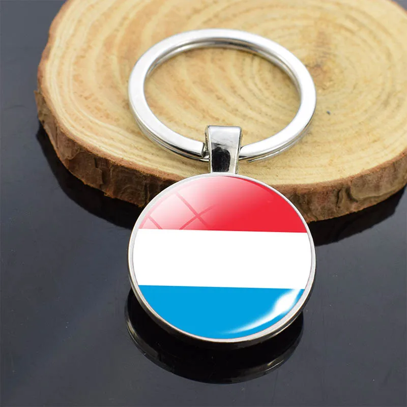 Брелок для ключей с национальным флагом западных европейских стран двусторонний