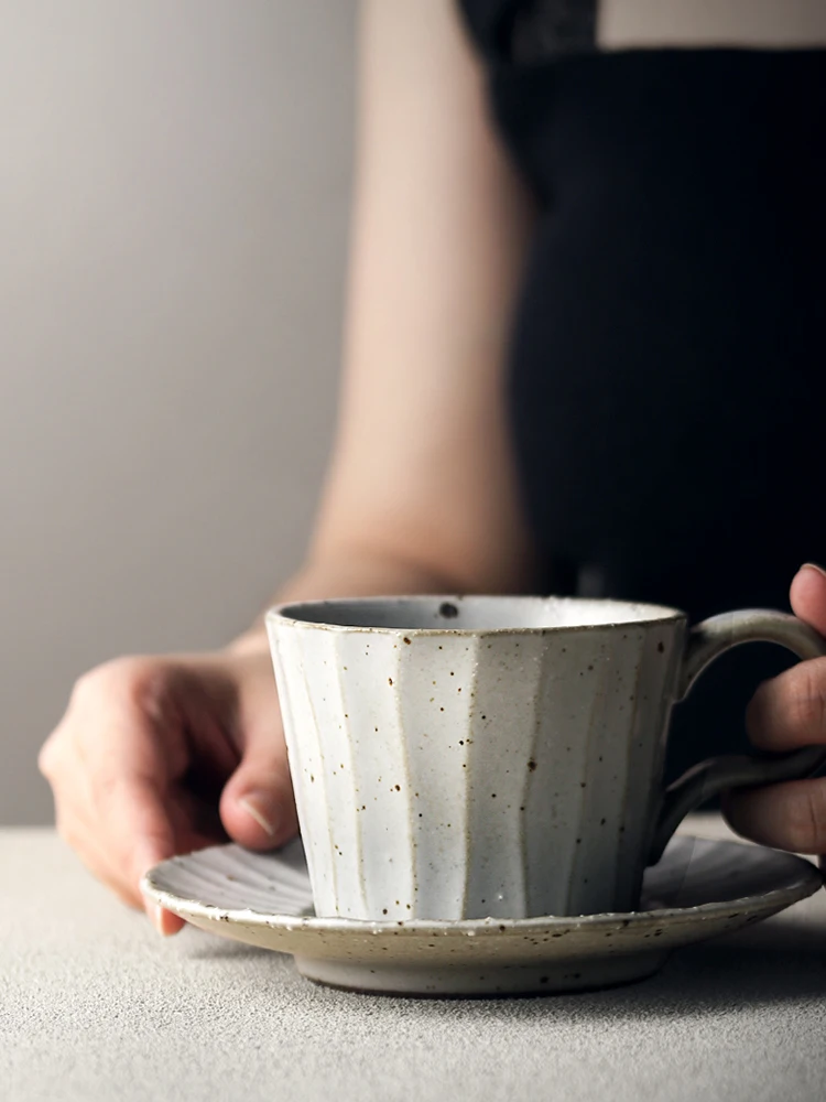 

Japanese Style Handmade Coffee Cup Wth Saucer Vintage Cup Creative Stoneware Mug Afternoon Tea Cup Set Office Tazas Drinkware