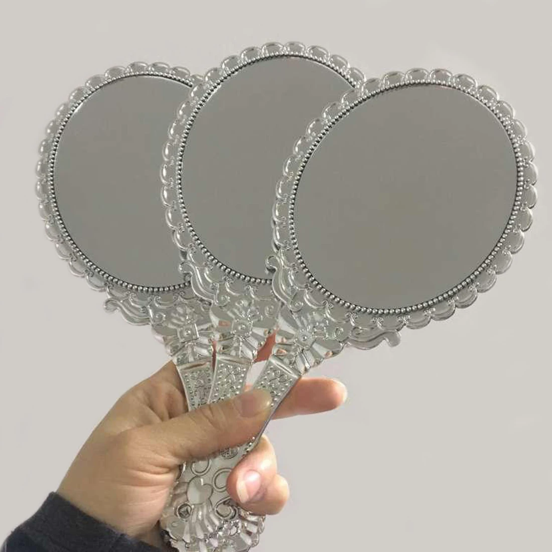 

Hot European Style Vintage Handheld Roses Mirror Princess Women Girls Oval Vanity Makeup Cosmetic Tool with Anti-Slip Handle