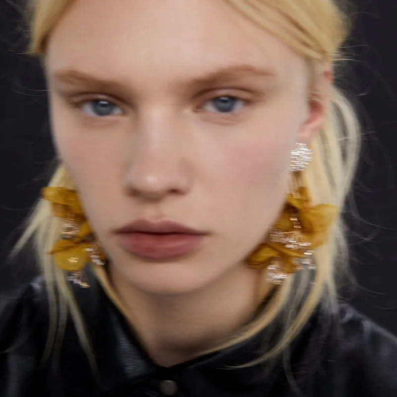 Трендовые 2020 ZA блестящие стразы серьги в форме слезы женские яркие из органзы с