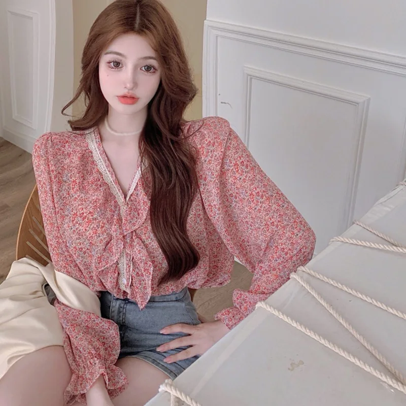 

Summer Women's V-Neck Floral Lace Chiffon Shirt Thin Sunscreen Ruffle Sweet Long Sleeve Top