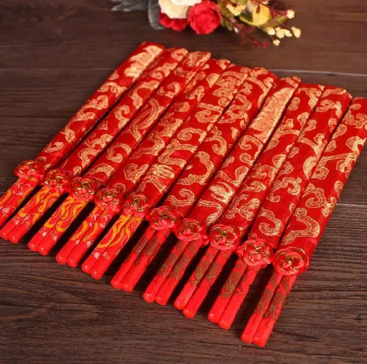 

400 Pair Wood Chinese Chopsticks With Gift Bag Printing Both The Double Happiness And Dragon Wedding Chopsticks Favor Wholesale