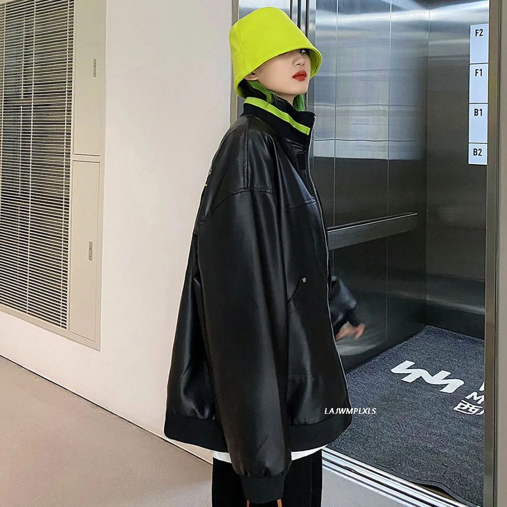 

2021 heavy industry BF jacket Pu bright black locomotive wind design sense hip hop show thin leather coat jacket