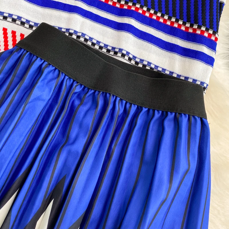 New Arrival Summer Stripe Knit Tops and Printed A-line Long Skirt Two piece Sets Women Runway Design Fashion Knit Set Suit