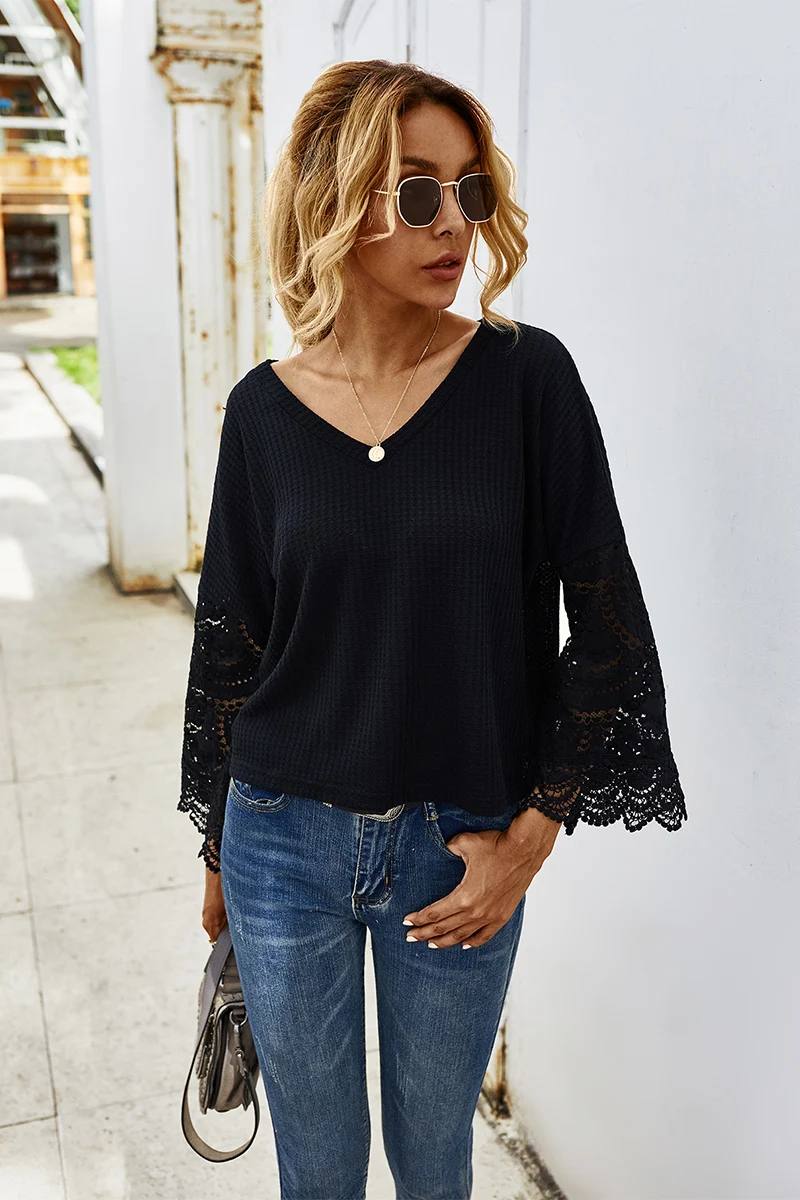 Net red women's autumn 2021 stitching lace long-sleeved T-shirt