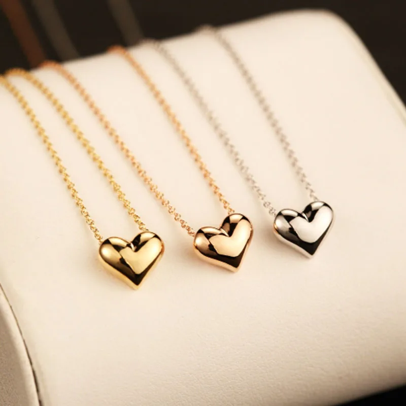 

Short Gold Colour Love Necklace for Women Kpop Fashion Simple Sweet Cute Heart Pendant Clavicle Chain Anklet