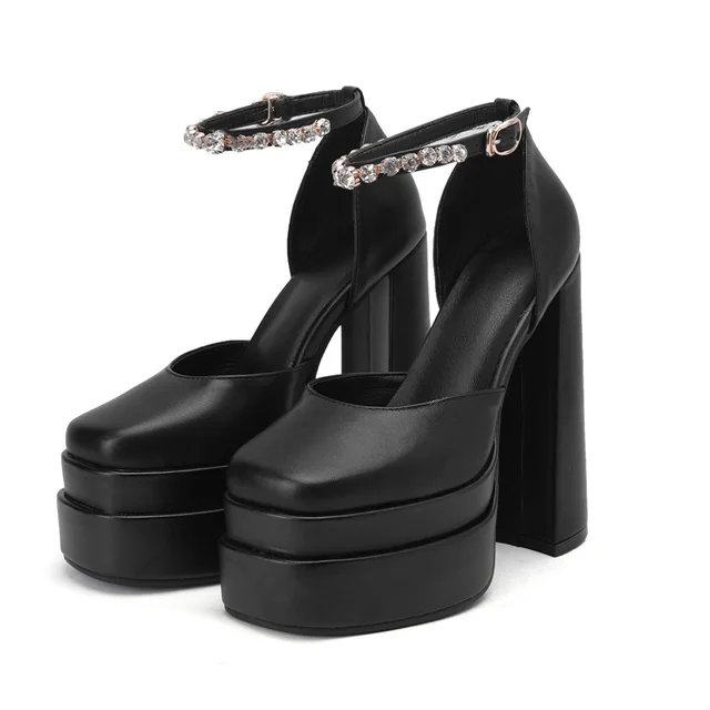 Туфли версаче братц