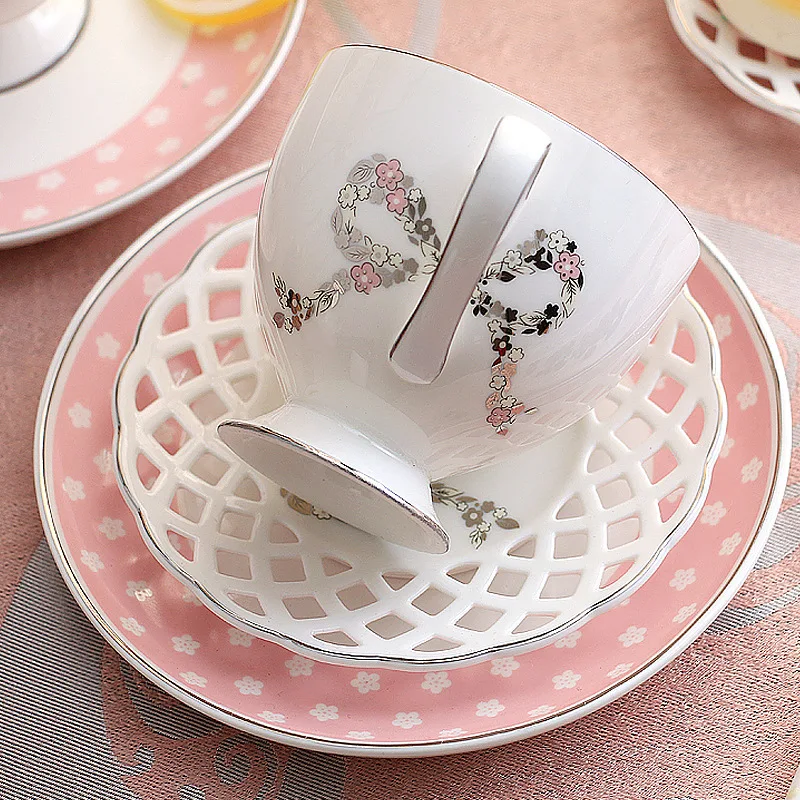 

Coffee cup set ceramic continental hotel western food afternoon tea cup flower tea cup saucer gift.