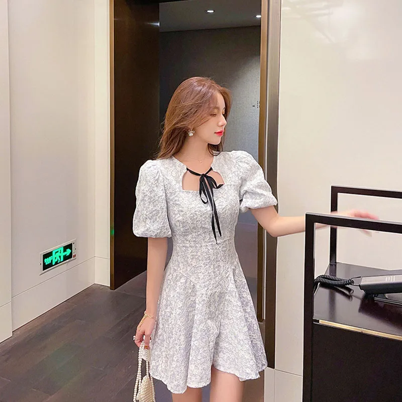 

Korean 2021 Summer New French Vintage Elegant Lace Slim Waist Women Dress One Piece Temperament Office Ladies Mini Dresses