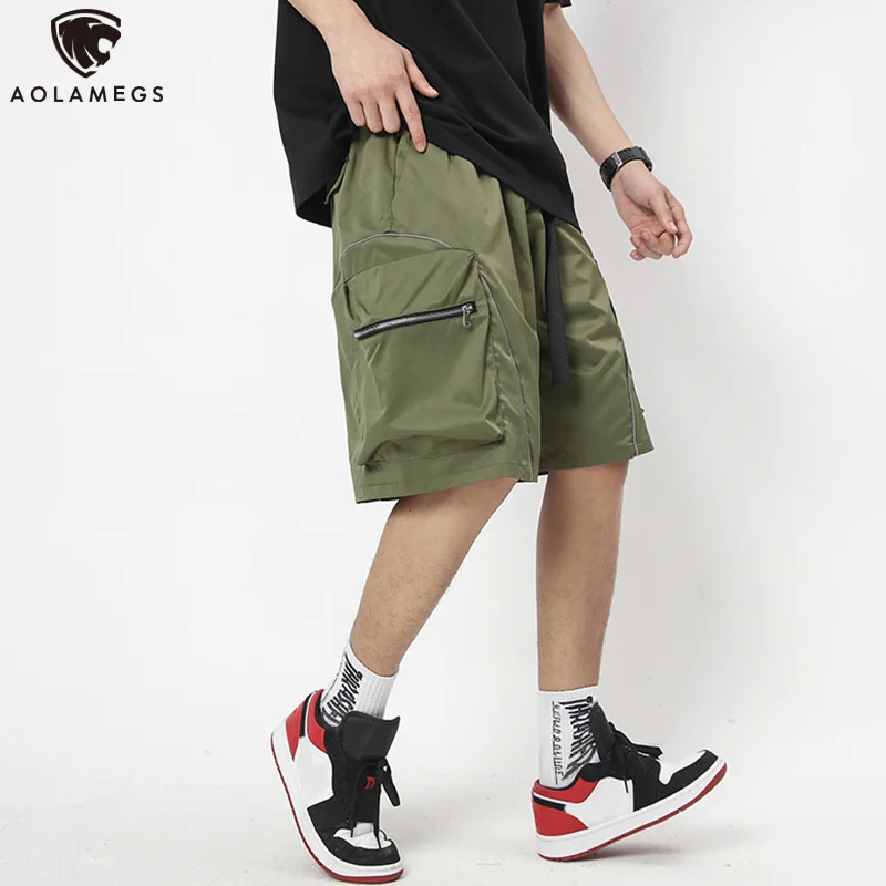 

AOLAMEGS Shorts Men Buckle Belt Zipper Pocket Knee-length Cargo Pants Summer Casual Baggy Solid All-match High Street Sweatpants