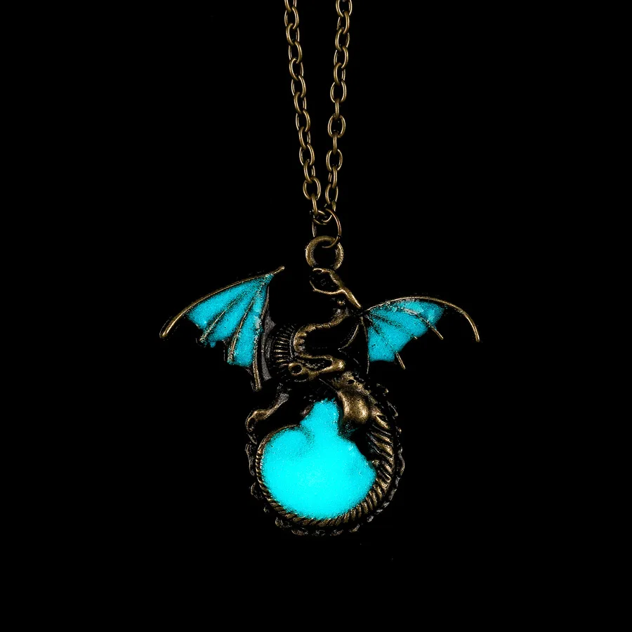 New luminous personality retro Necklace power game luminous flying dragon alloy men's Pendant