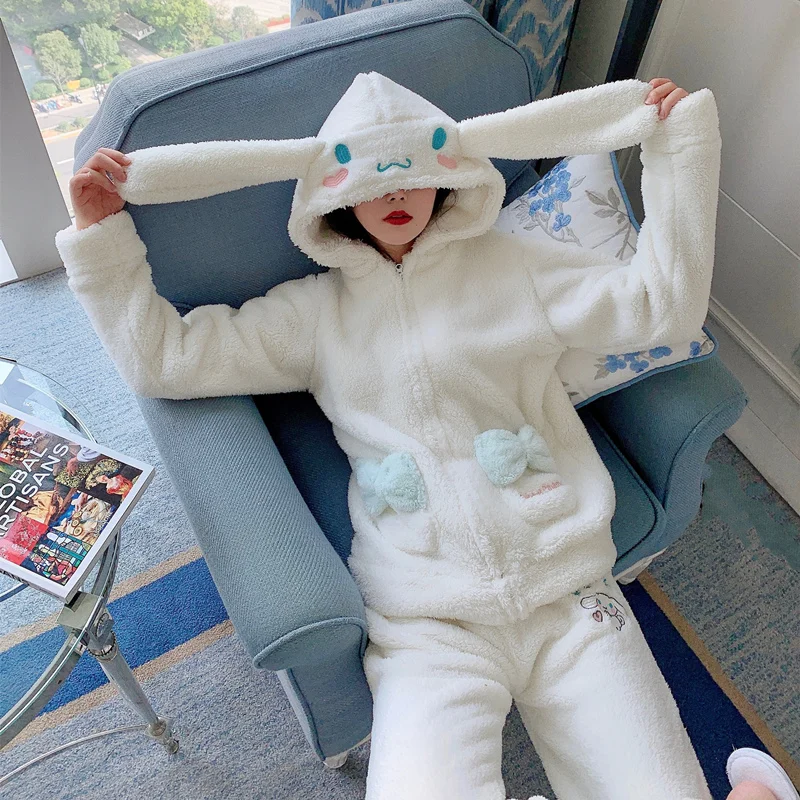 

Kawaii Cinnamorol Women Pajamas Fall Winter Keep Warm and Soft and Skin-Friendly Plush Japanese Thickened Home Service Suit