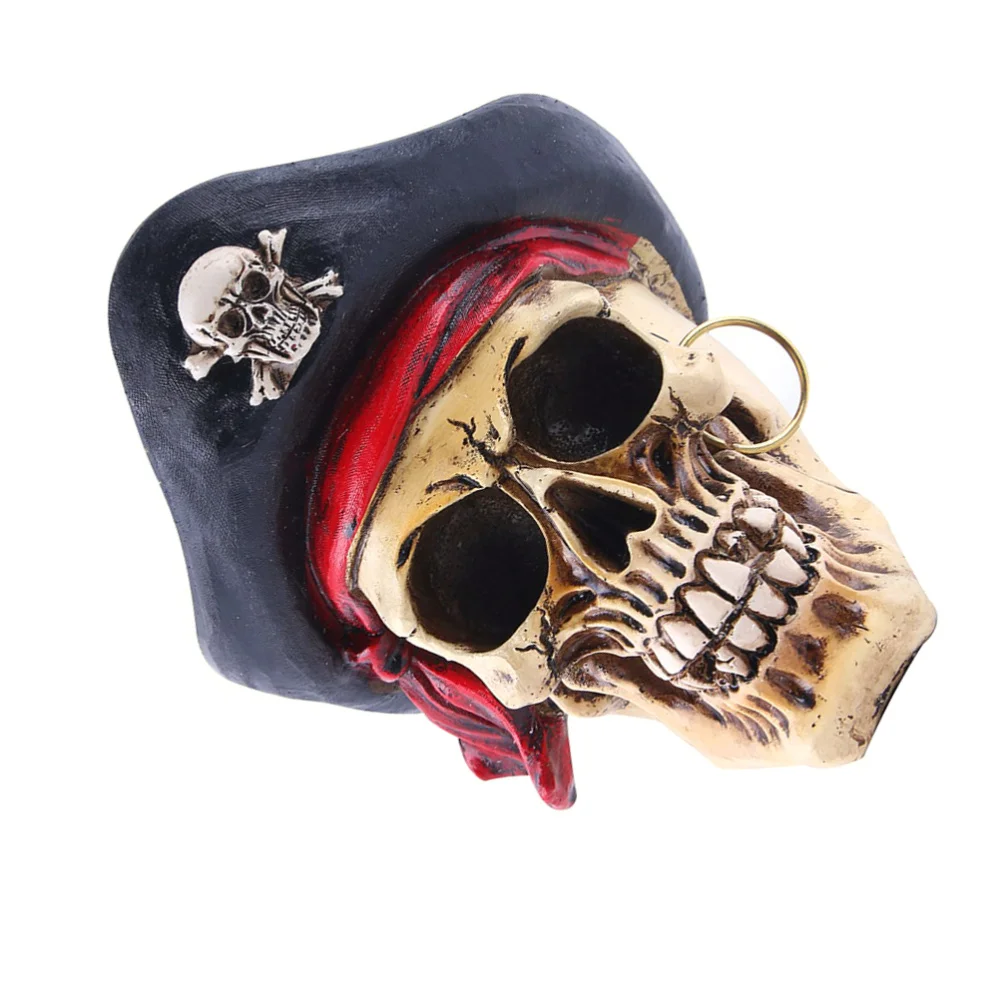 

Horror Pirate Head Ornament Cracked Grain Resin Sculpture Decor Resin Adornment Decorations for Home Office
