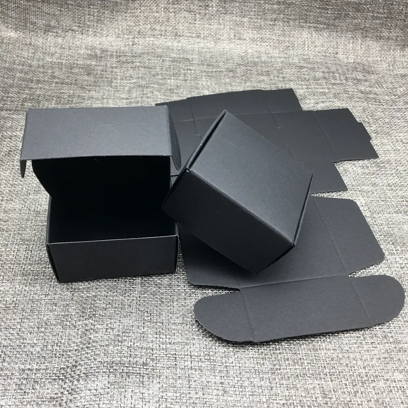 

Коробки из крафт-бумаги Crysdaralovebi черные 50 шт