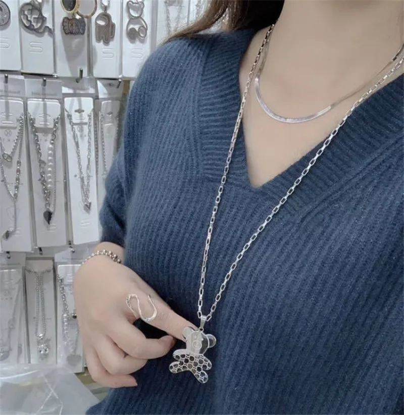 

Euramerican I titanium steel pendant bear sweater chain gift for mom's friends