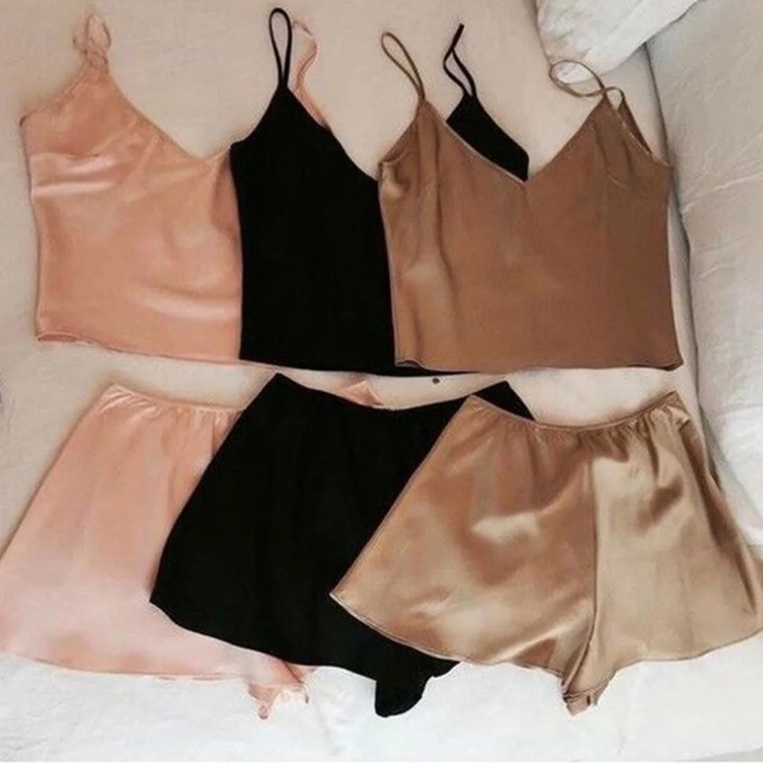 

2Pcs Women Smooth Spaghetti Strap Crop Top Pyjama Set Underwear Sexy Shorts Solid Sleepwear Vest Nightwear Backless