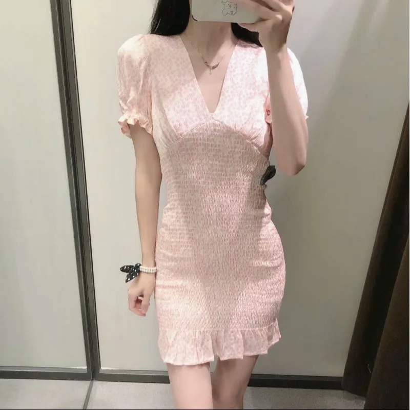 Женское короткое платье с рюшами Za розовое Цветочное коротким рукавом-фонариком