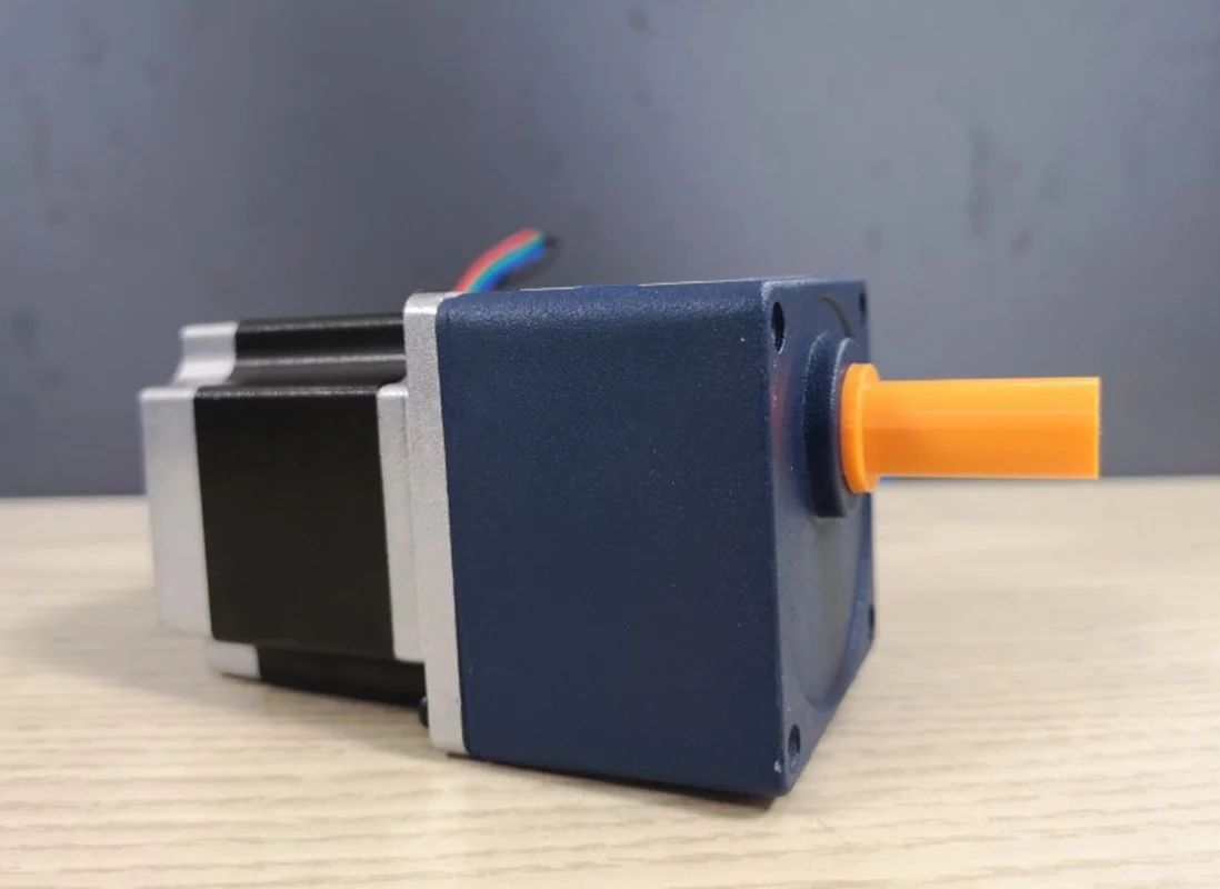 Шаговый двигатель с редуктором NEMA 23 длина 56 мм 57 коэффициент 3:1 или 5:1 10:1 1 4 Н · м 3 А